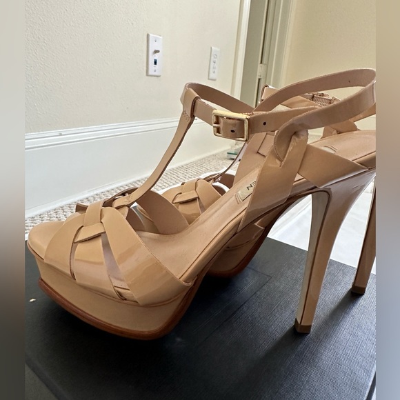 Steve Madden Patent Leather Platform Sandals Sz 38.5 - Picture 5 of 8